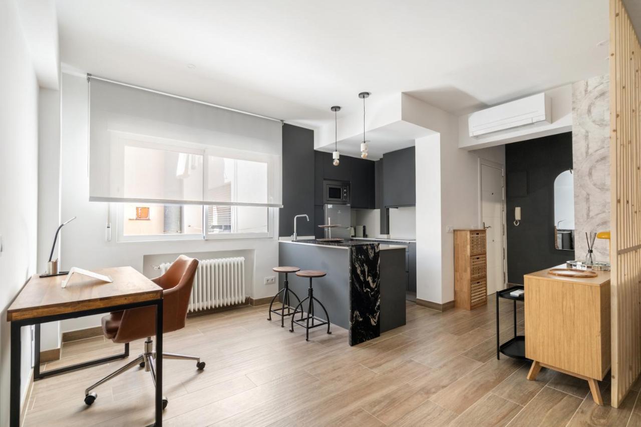 Magico Apartamento En El Centro マドリード エクステリア 写真